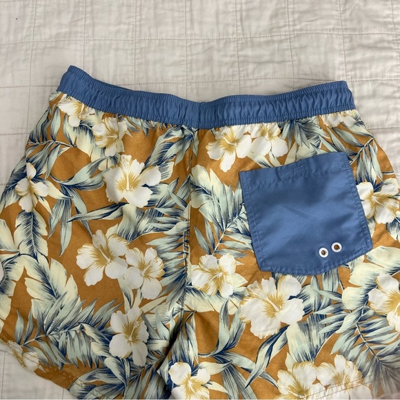 American Eagle Men’s Lined Swim Suit Trunks Floral Size Medium - Picture 7 of 9
